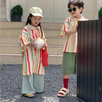 Детская рубашка для мальчиков и девочек 2023 года в Корейском стиле, цветная футболка в вертикальную полоску с короткими рукавами, одежда для брата и сестры