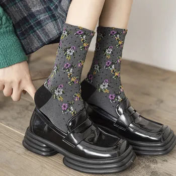 Осенне-зимние женские носки с этническим цветочным тиснением, милые носки Kawaii, женская Корейская мода, Harajuku, винтажная уличная одежда, длинные носки